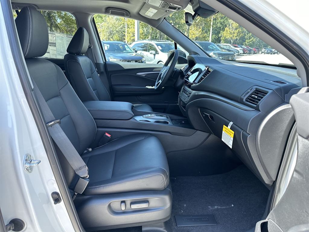 Thumbnail: 2026 Honda Ridgeline - 21