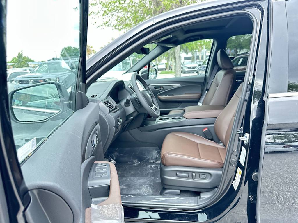 Thumbnail: 2026 Honda Ridgeline - 14