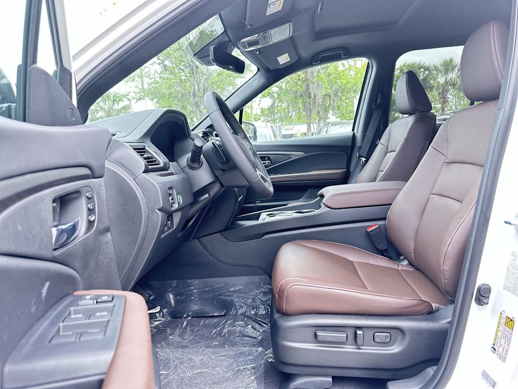 Thumbnail: 2026 Honda Ridgeline - 9