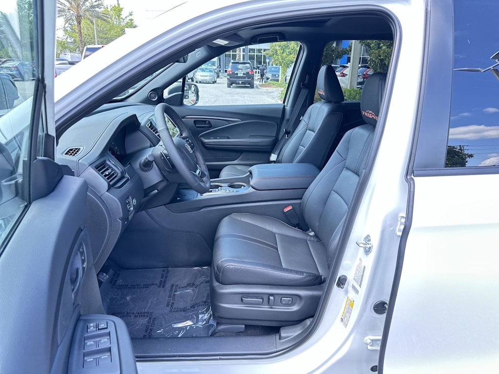 Thumbnail: 2026 Honda Ridgeline - 9
