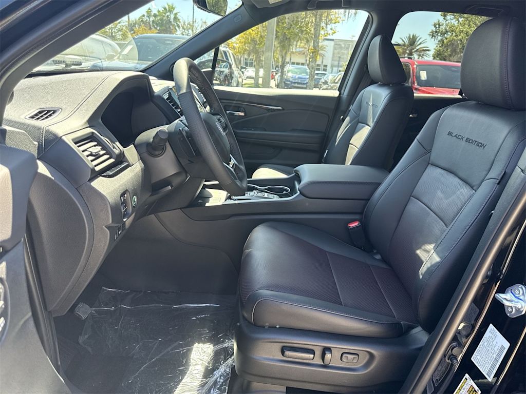 Thumbnail: 2026 Honda Ridgeline - 10