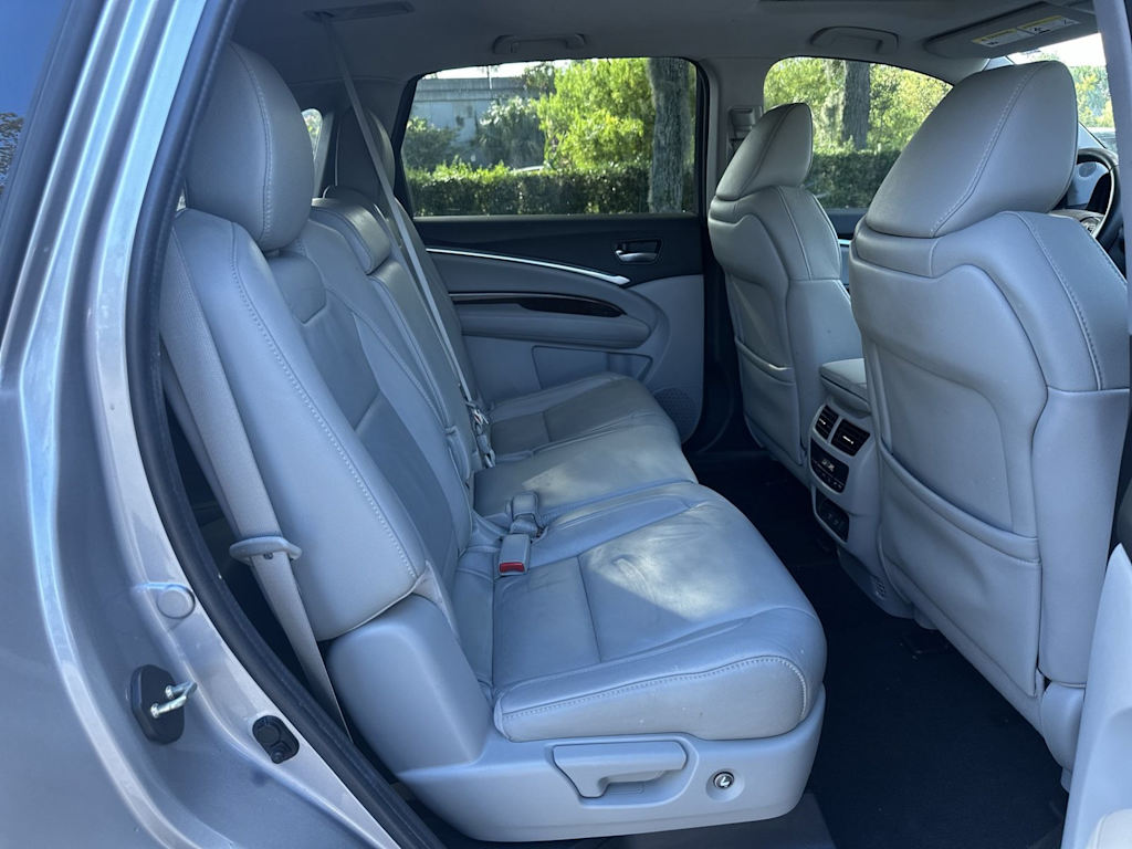 Thumbnail: 2020 Acura MDX - 21