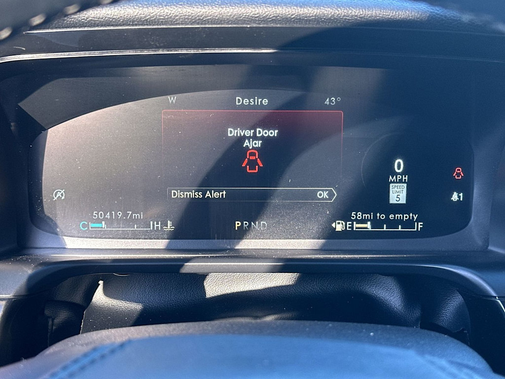 Thumbnail: 2020 Lincoln Aviator - 12