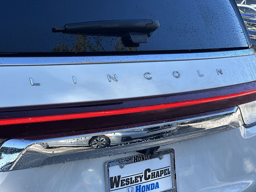 Thumbnail: 2024 Lincoln Navigator - 7