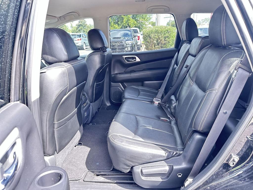 Thumbnail: 2018 Nissan Pathfinder - 20