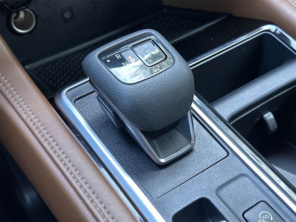 Thumbnail: 2024 Nissan Pathfinder - 22