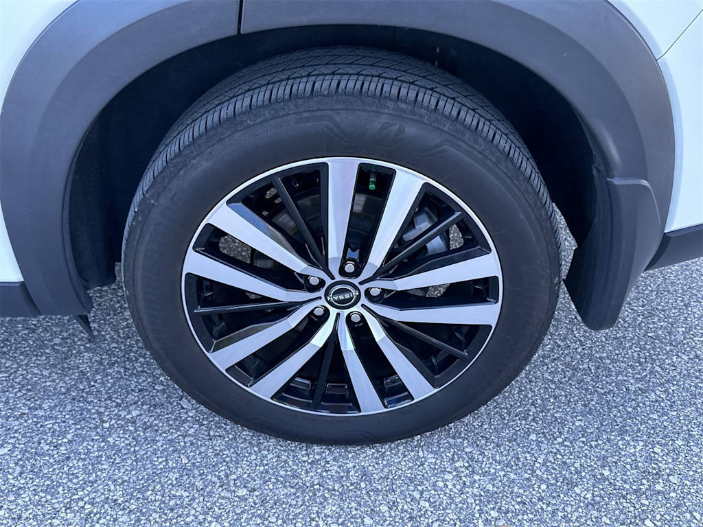 Thumbnail: 2024 Nissan Pathfinder - 8