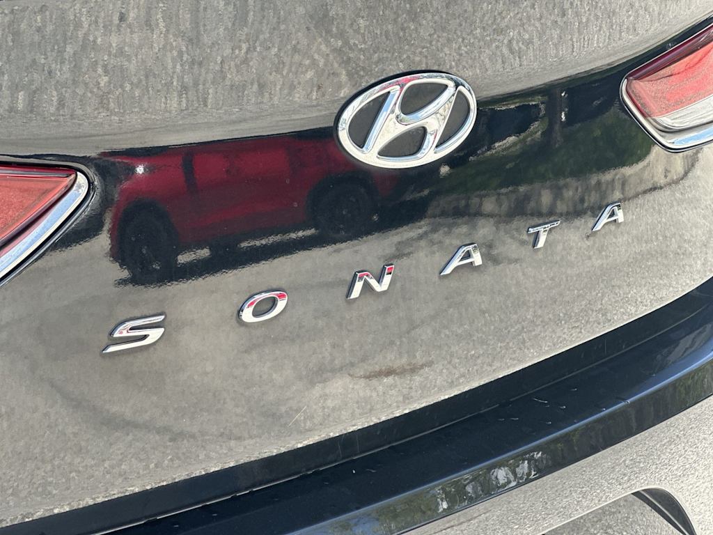 Thumbnail: 2018 Hyundai Sonata - 19