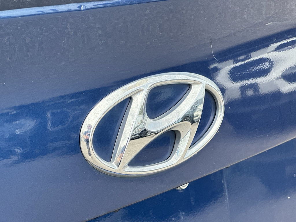 Thumbnail: 2017 Hyundai Sonata - 6