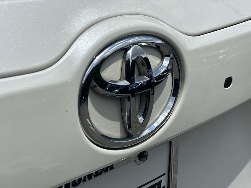 Thumbnail: 2019 Toyota Highlander - 5