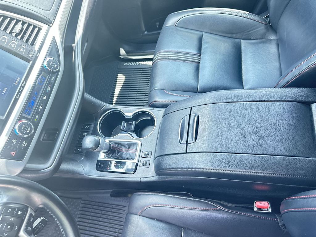 Thumbnail: 2019 Toyota Highlander - 12
