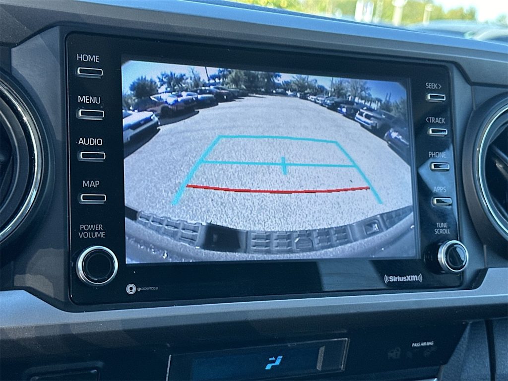 Thumbnail: 2021 Toyota Tacoma - 11