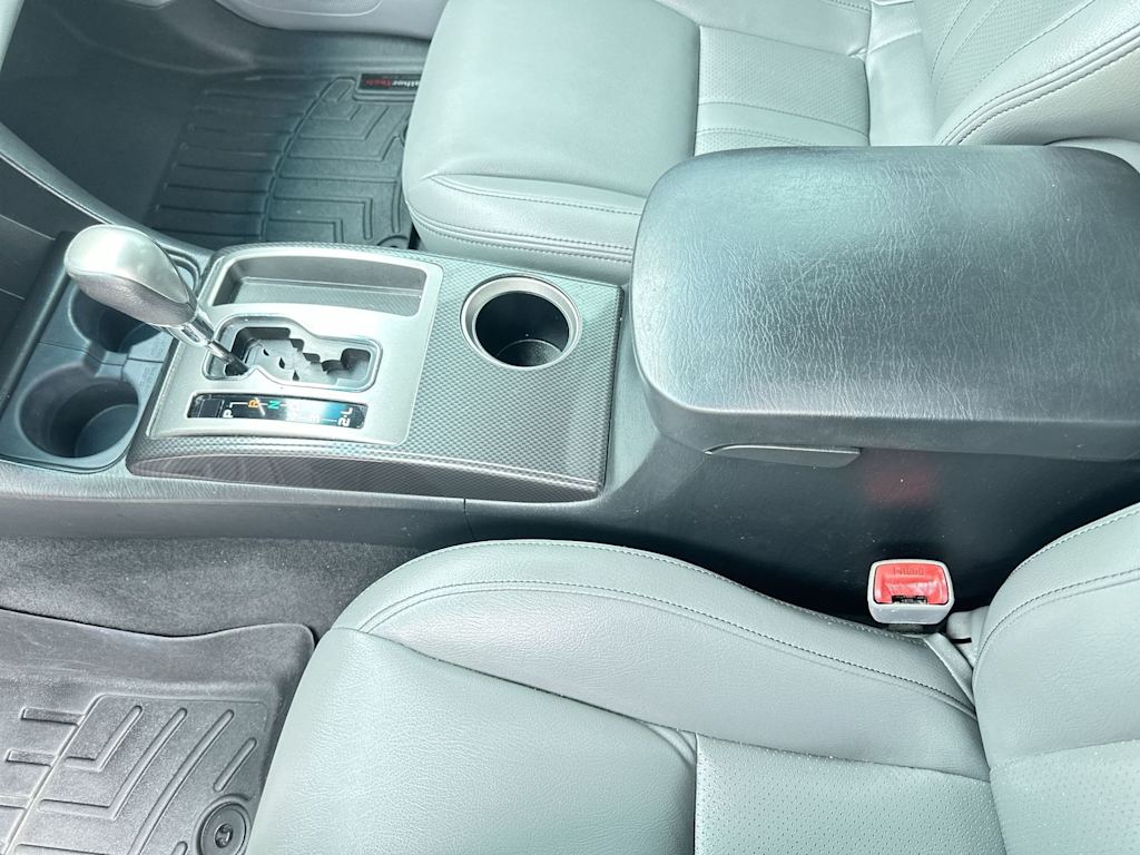 Thumbnail: 2015 Toyota Tacoma - 8