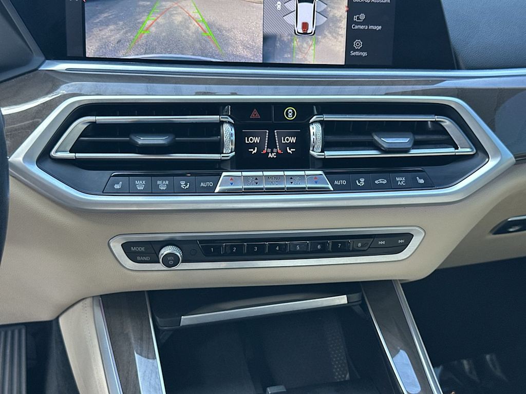 Thumbnail: 2021 BMW X5 - 24