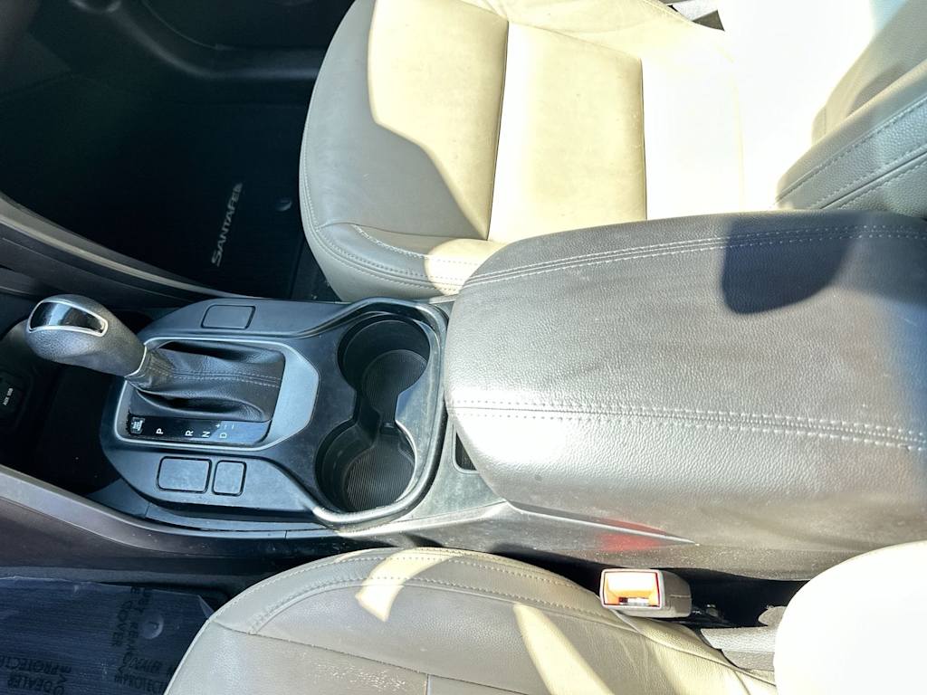 Thumbnail: 2016 Hyundai Santa Fe - 12