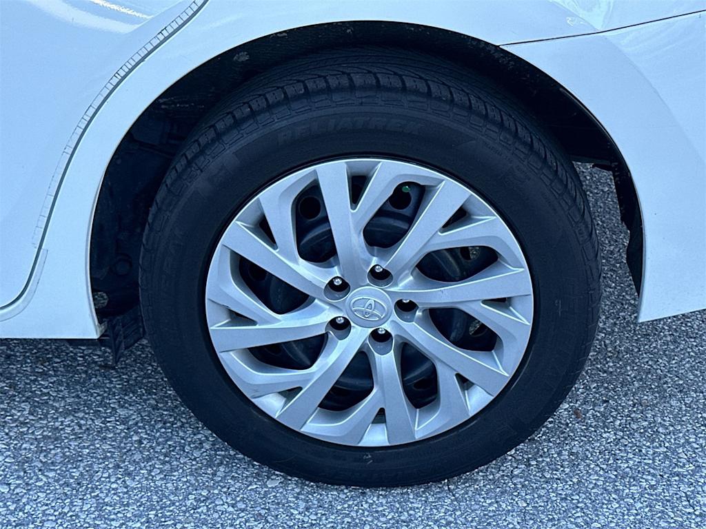 Thumbnail: 2018 Toyota Corolla - 8