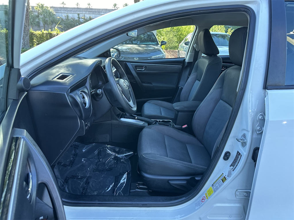 Thumbnail: 2018 Toyota Corolla - 9