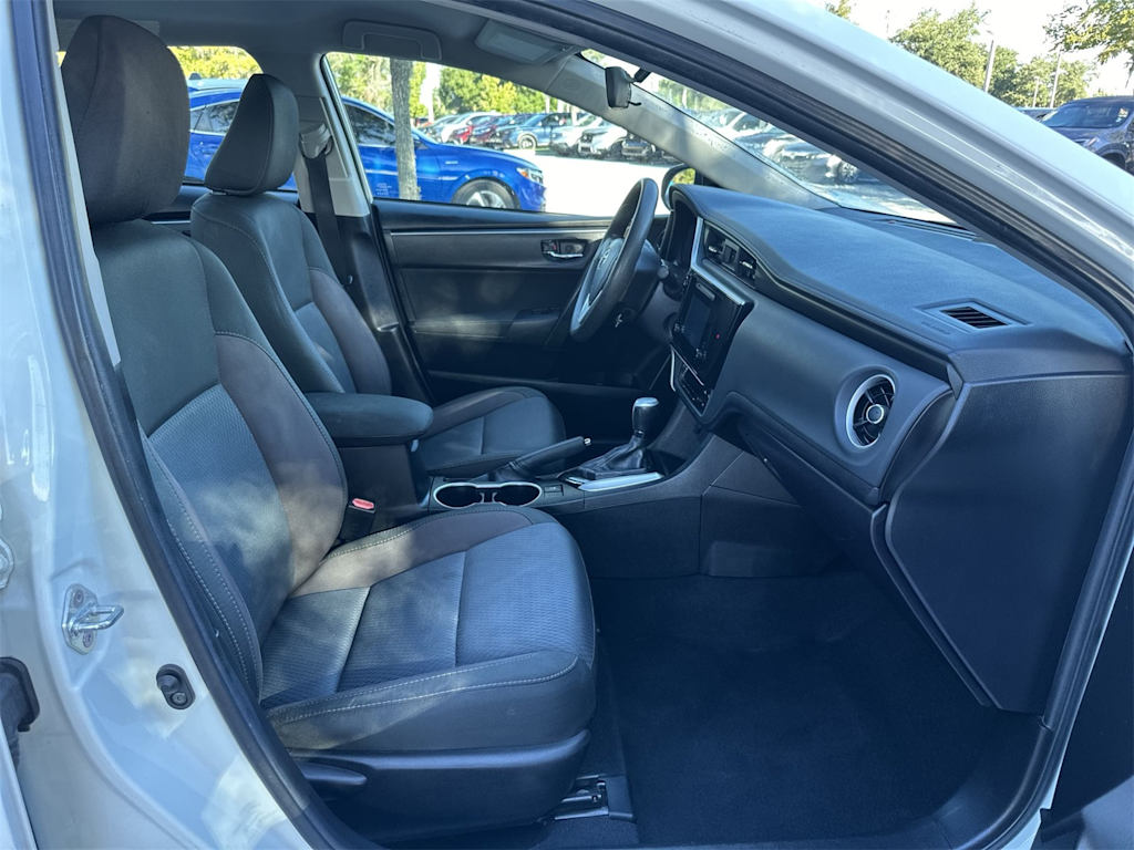 Thumbnail: 2018 Toyota Corolla - 20