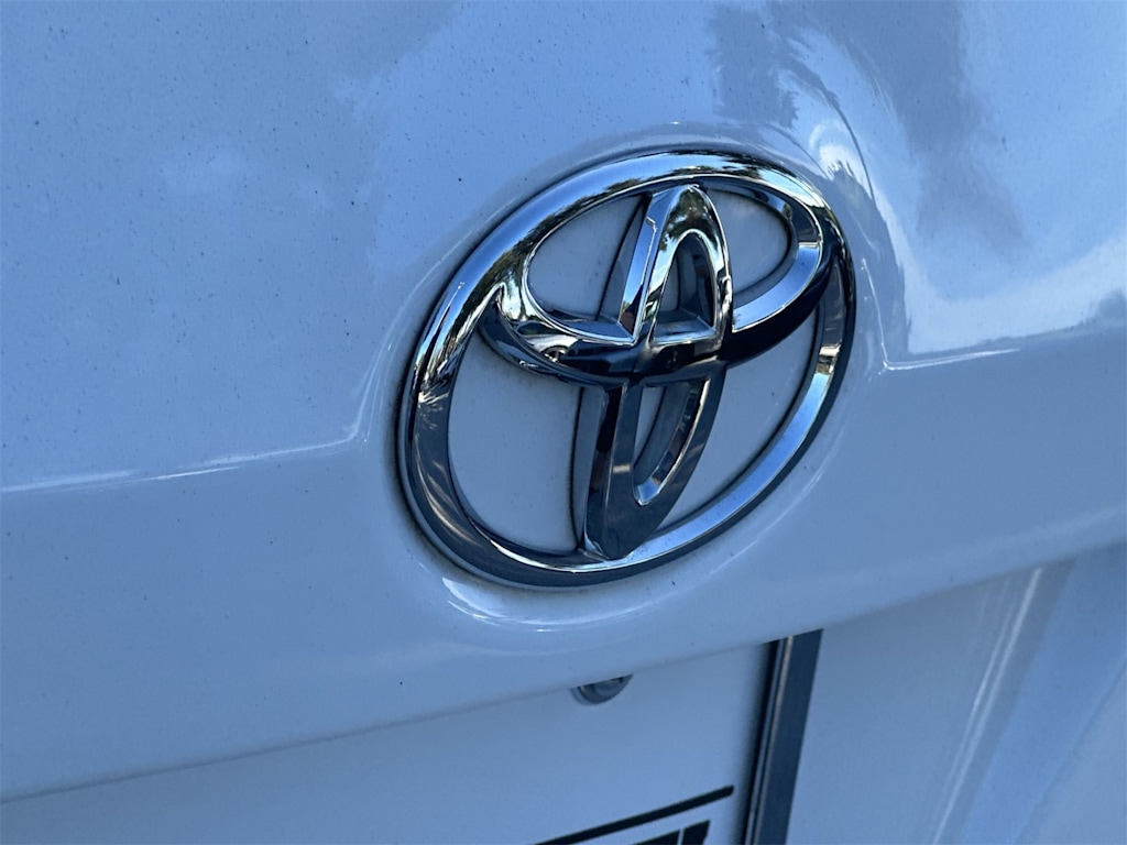 Thumbnail: 2018 Toyota Corolla - 7