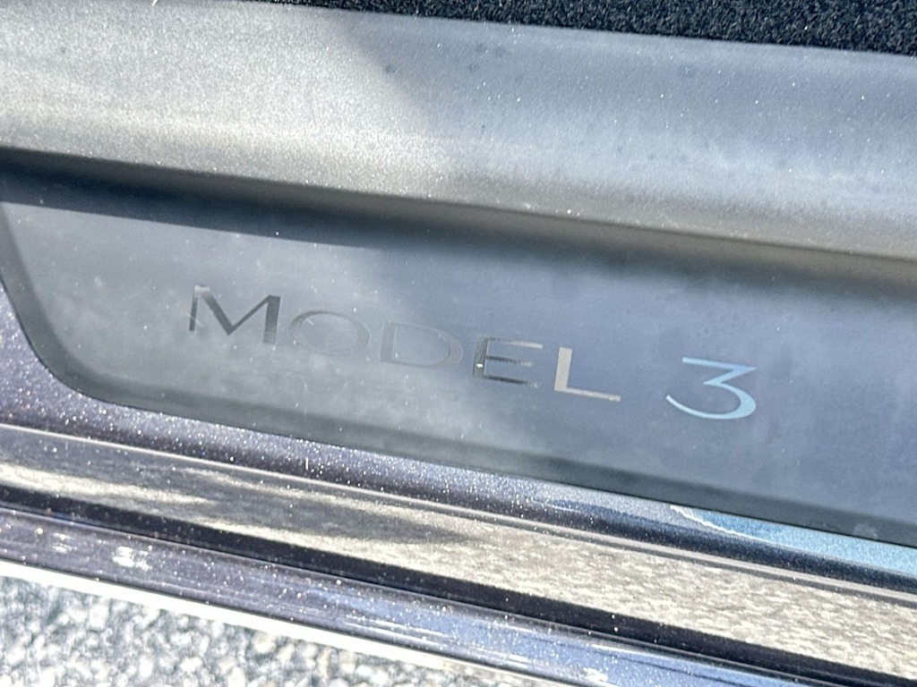 Thumbnail: 2025 Tesla Model 3 - 16