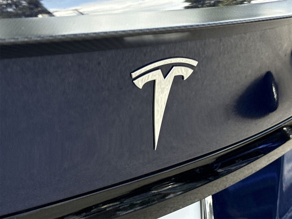 Thumbnail: 2022 Tesla Model S - 7