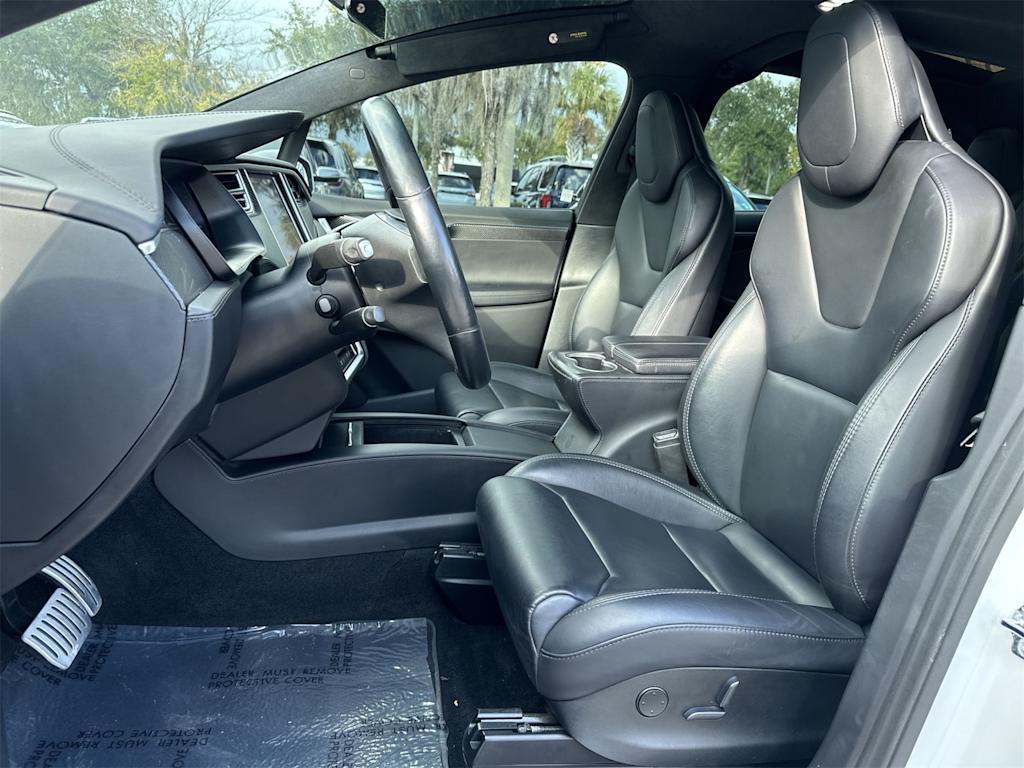 Thumbnail: 2018 Tesla Model X - 10