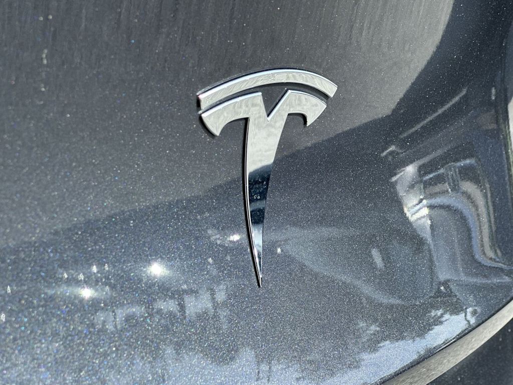 Thumbnail: 2023 Tesla Model Y - 7