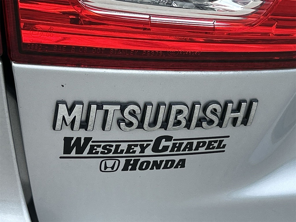 Thumbnail: 2018 Mitsubishi Outlander Sport - 18