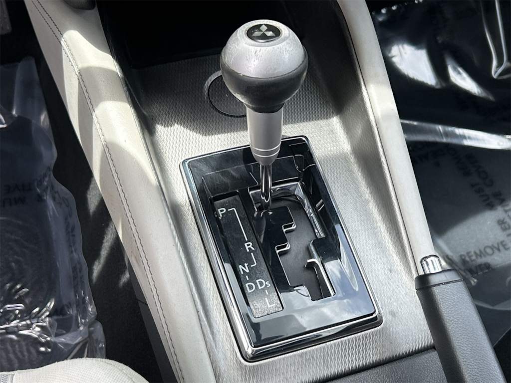 Thumbnail: 2018 Mitsubishi Outlander Sport - 22