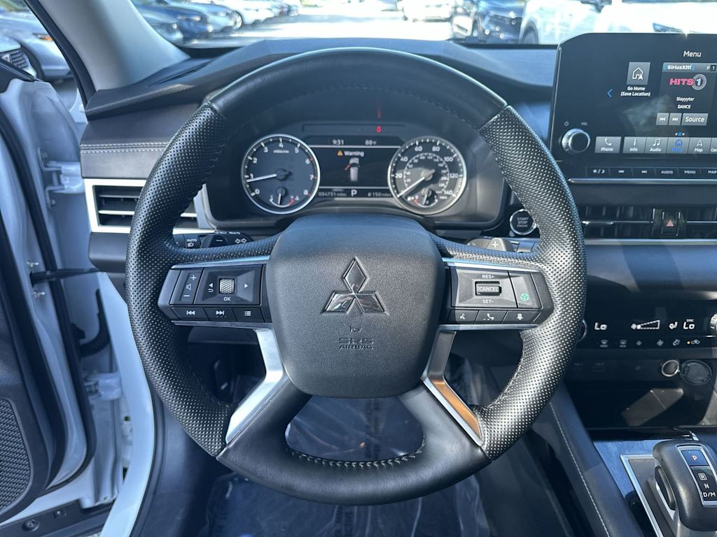 Thumbnail: 2024 Mitsubishi Outlander - 2