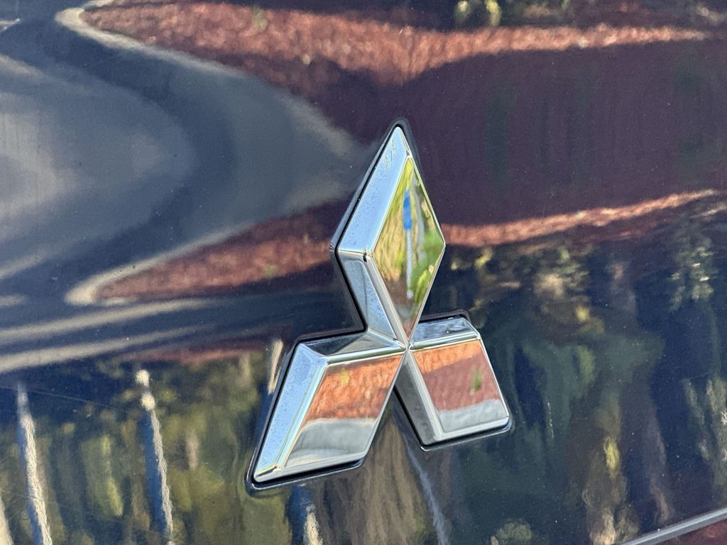 Thumbnail: 2024 Mitsubishi Outlander - 7