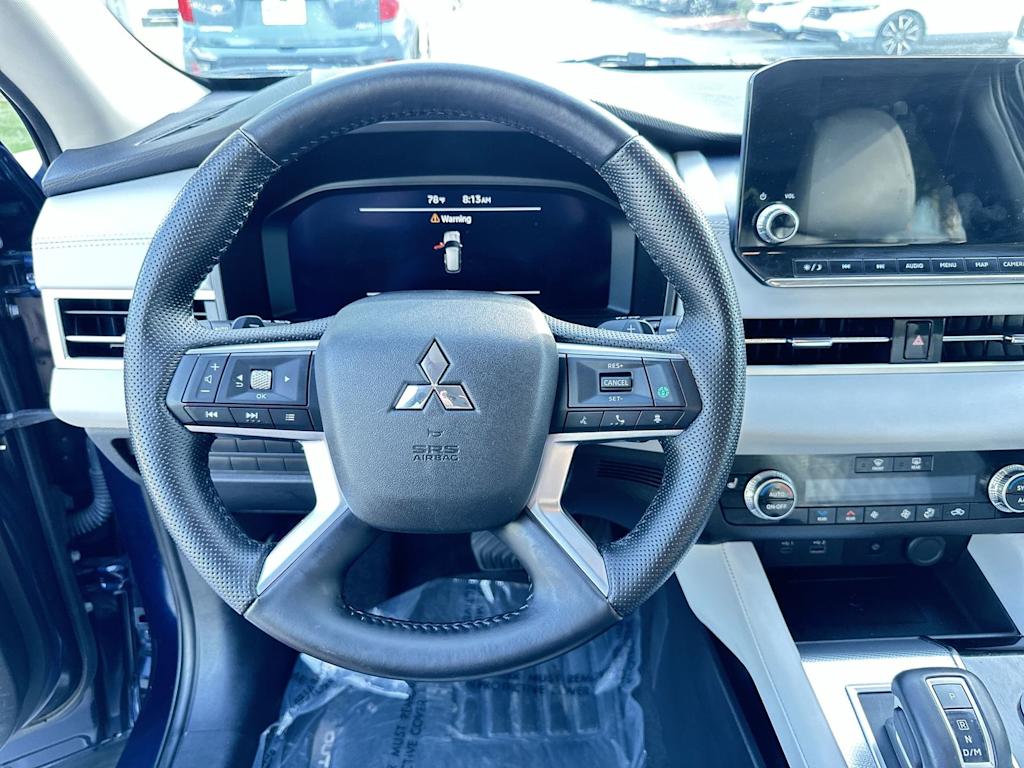 Thumbnail: 2024 Mitsubishi Outlander - 2