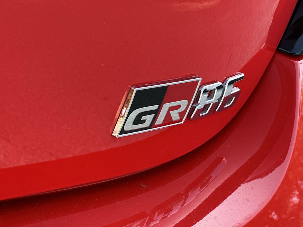 Thumbnail: 2025 Toyota GR86 - 19