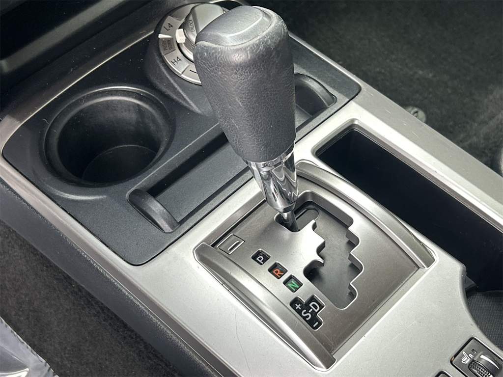 Thumbnail: 2018 Toyota 4Runner - 22