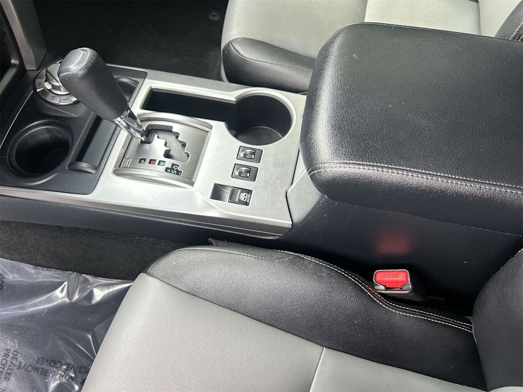 Thumbnail: 2018 Toyota 4Runner - 13