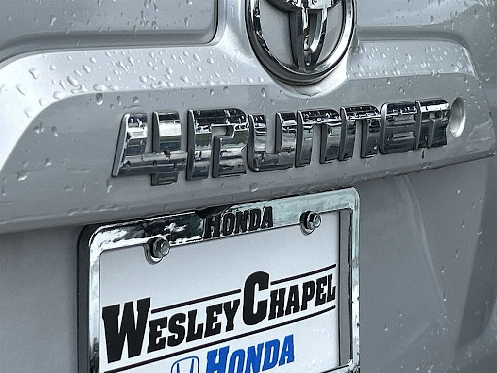 Thumbnail: 2018 Toyota 4Runner - 18