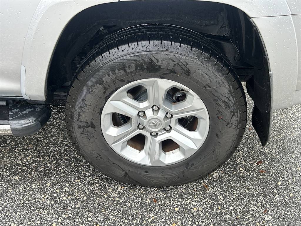 Thumbnail: 2018 Toyota 4Runner - 8