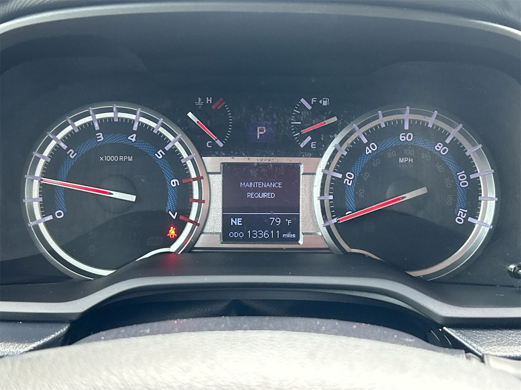 Thumbnail: 2018 Toyota 4Runner - 14