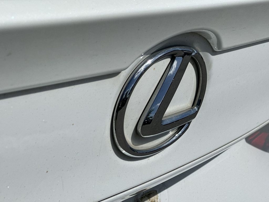 Thumbnail: 2018 Lexus IS - 6