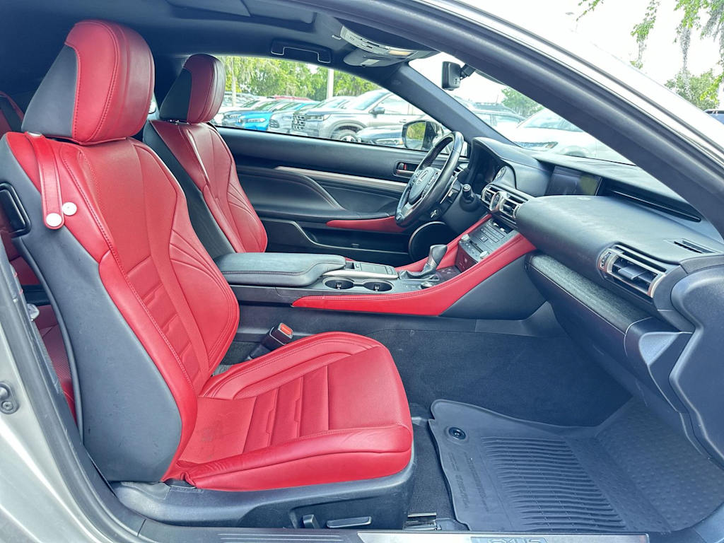 Thumbnail: 2019 Lexus RC - 22