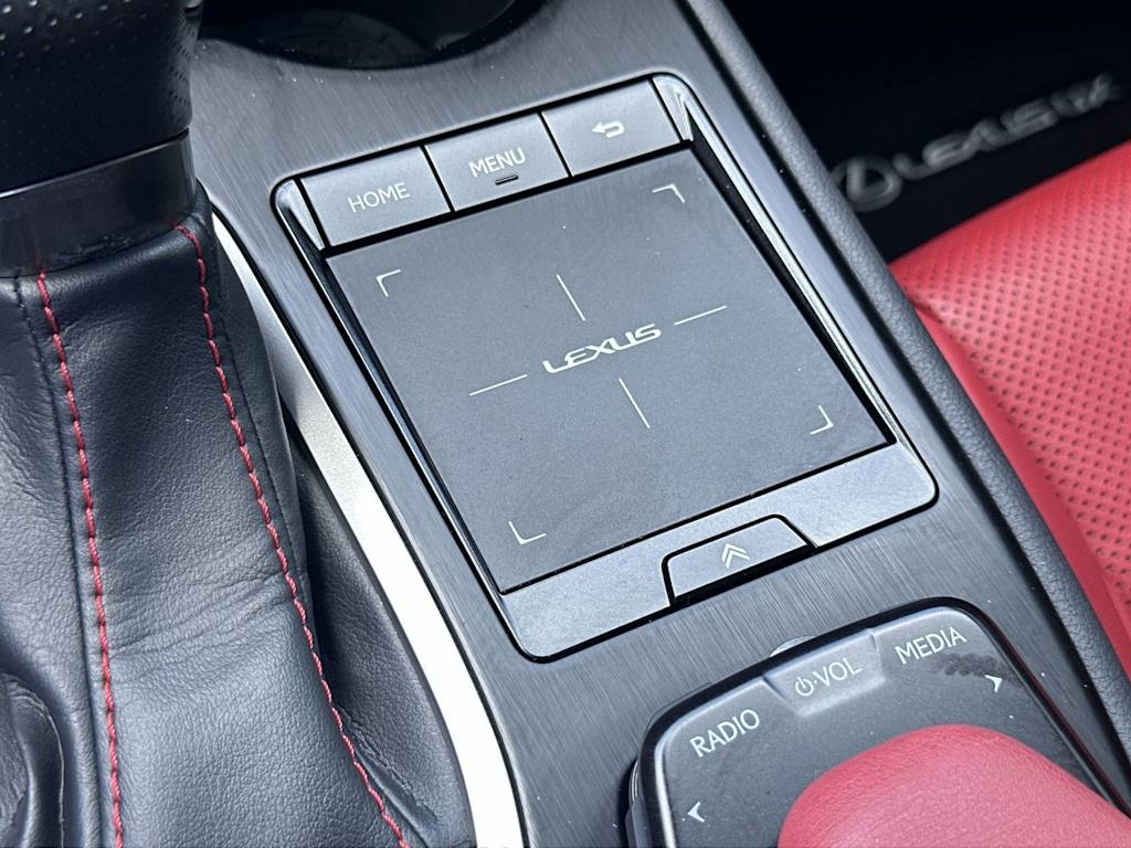Thumbnail: 2019 Lexus UX - 24