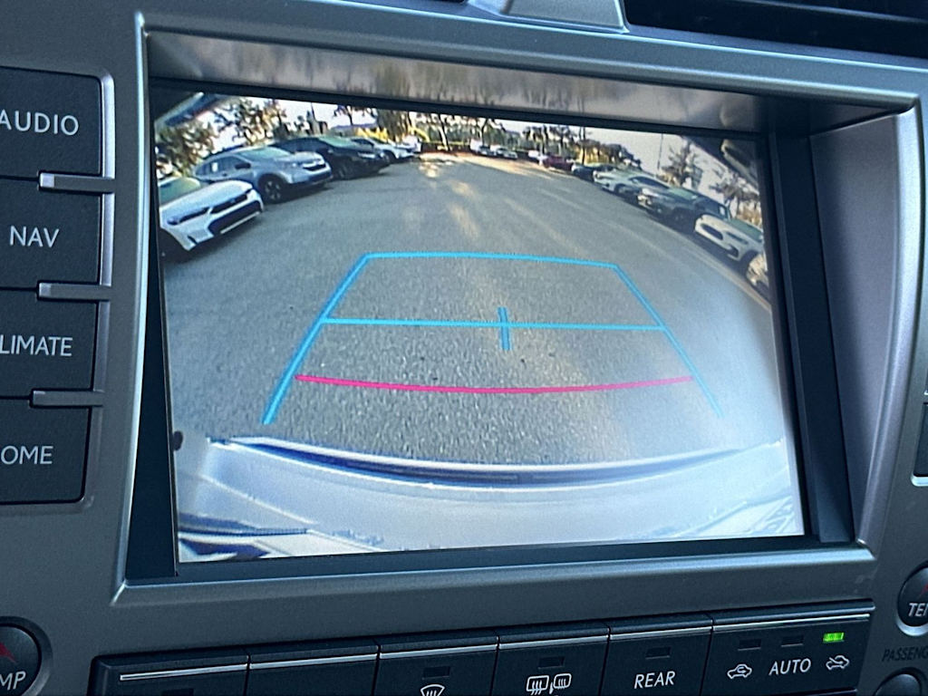 Thumbnail: 2015 Lexus GX - 10