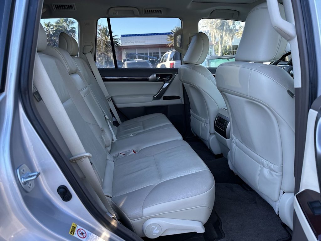 Thumbnail: 2015 Lexus GX - 20