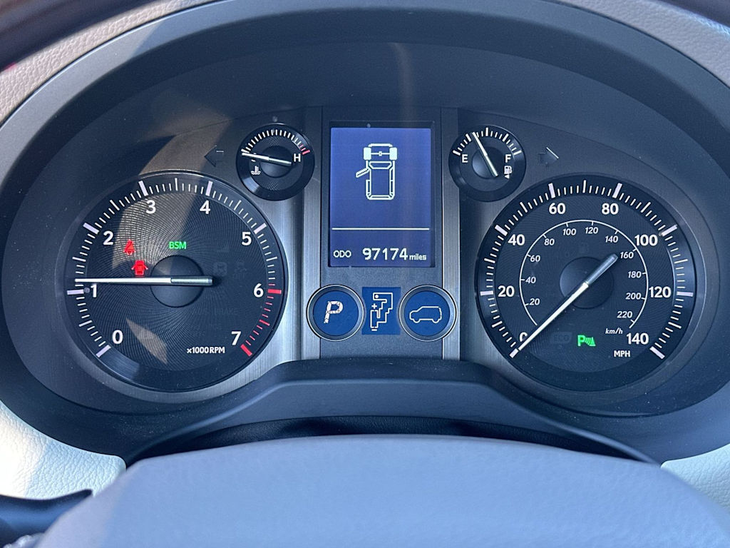 Thumbnail: 2015 Lexus GX - 12