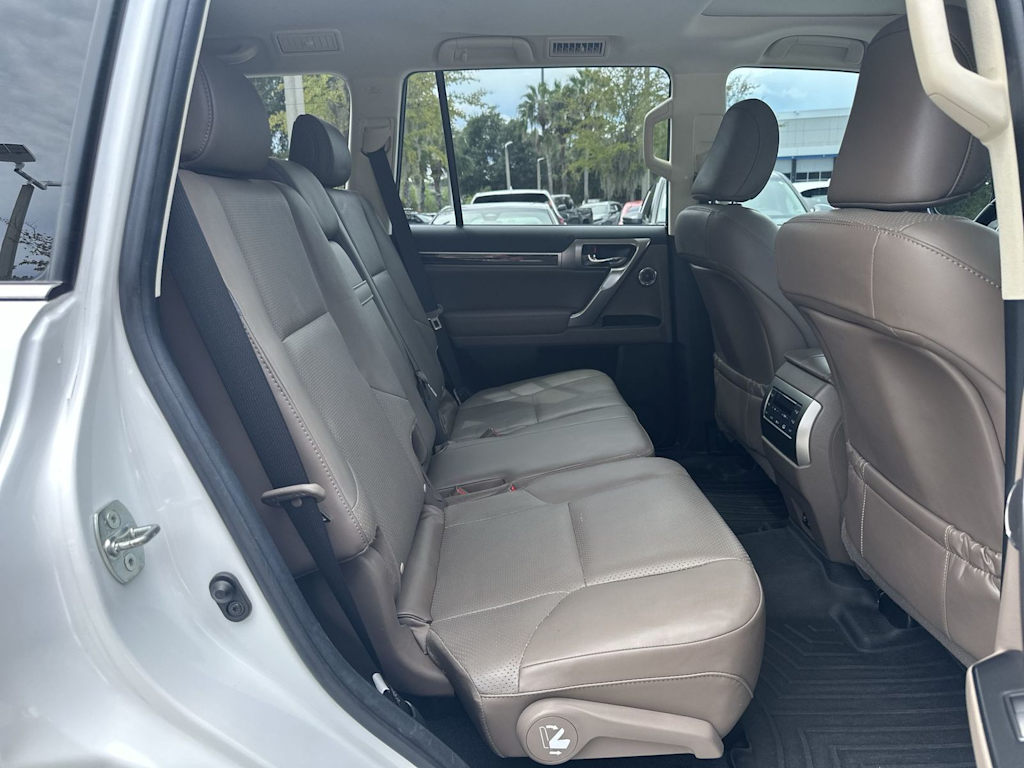 Thumbnail: 2023 Lexus GX - 22