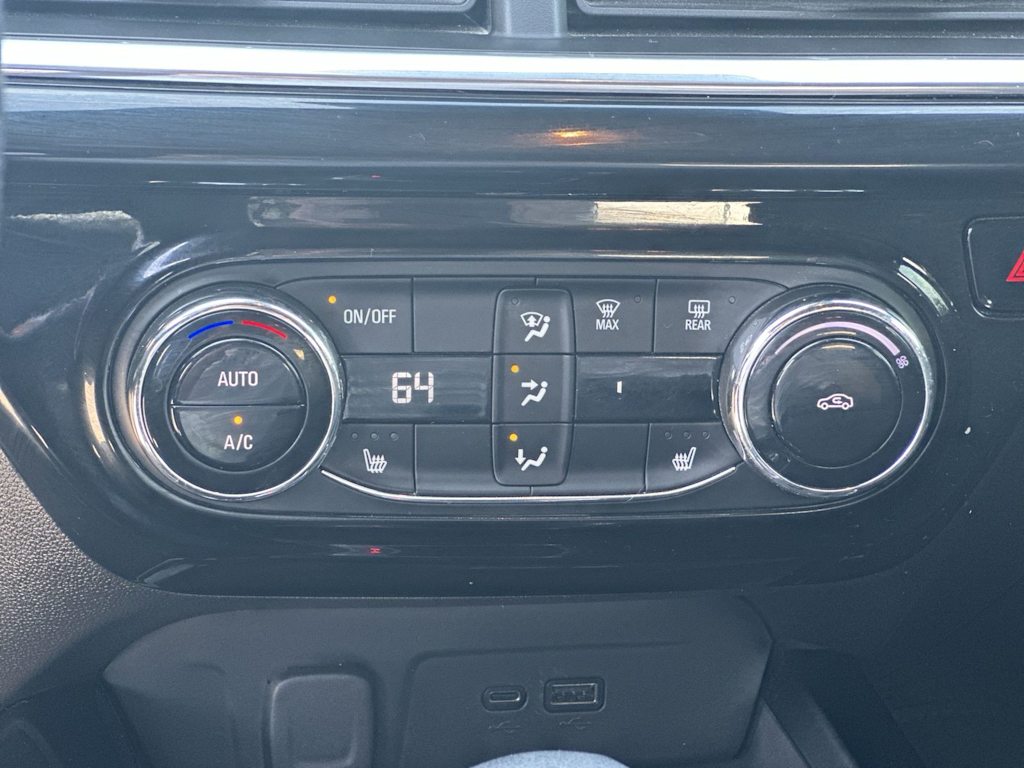 Thumbnail: 2024 Chevrolet Trax - 20