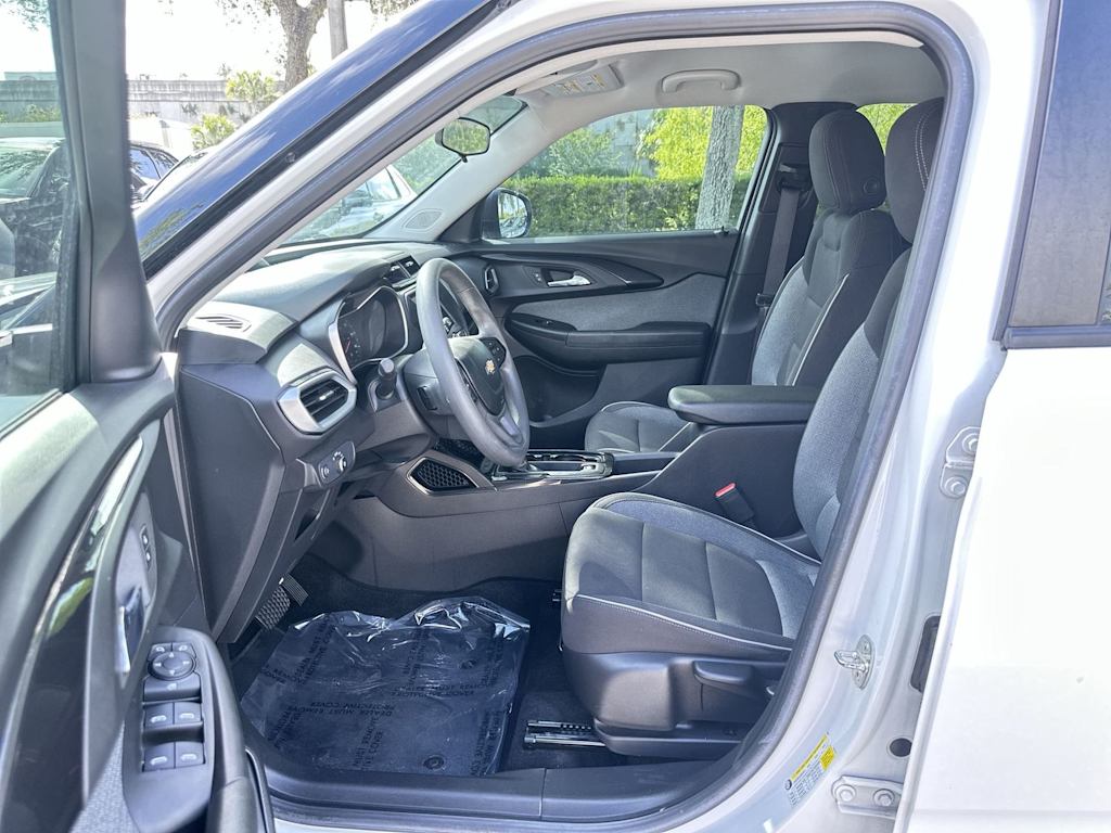Thumbnail: 2021 Chevrolet TrailBlazer - 9
