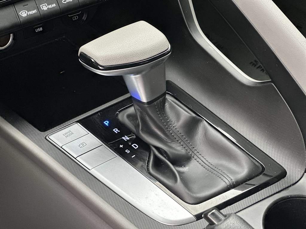 Thumbnail: 2023 Hyundai Elantra - 11