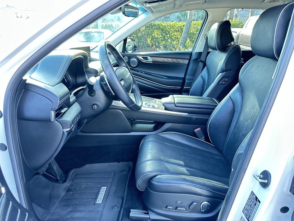 Thumbnail: 2021 Genesis GV80 - 10