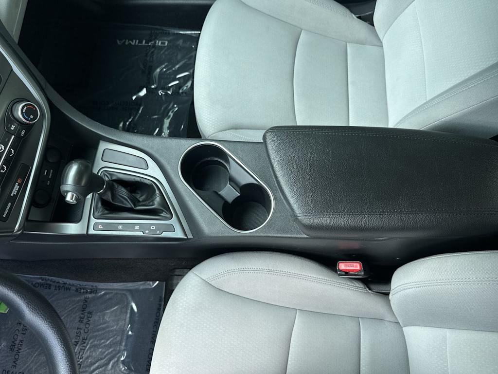Thumbnail: 2015 Kia Optima - 12